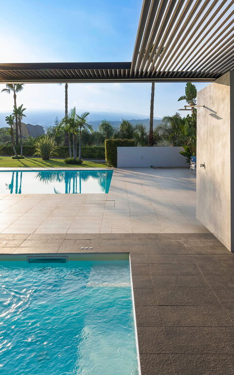 Villa Greta: Outdoor, Pool, Summer