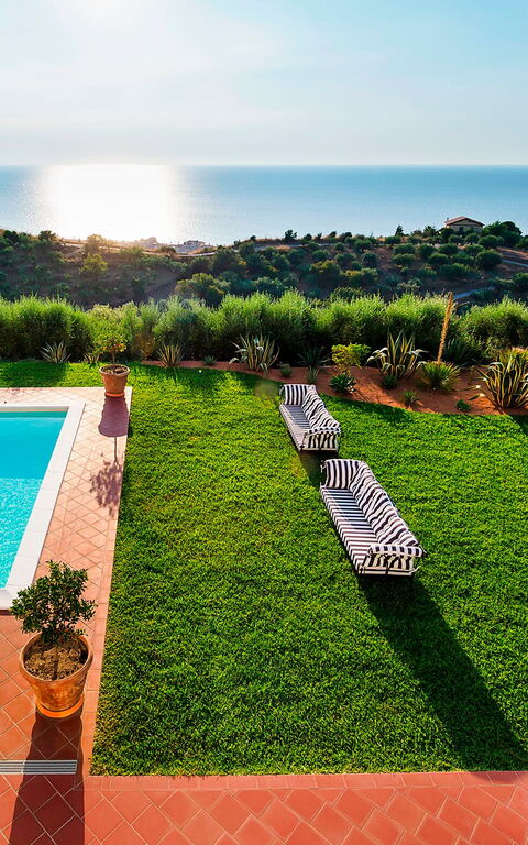 Villa Estella: Garden, Pool