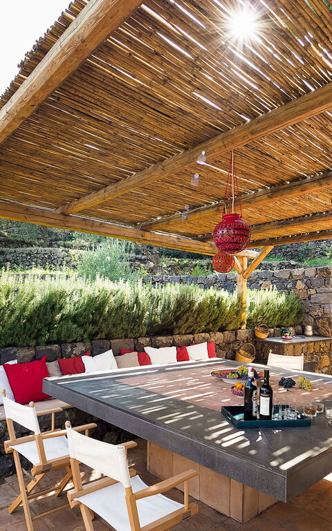 Villa Nerello: Balcony / Terrace / Patio