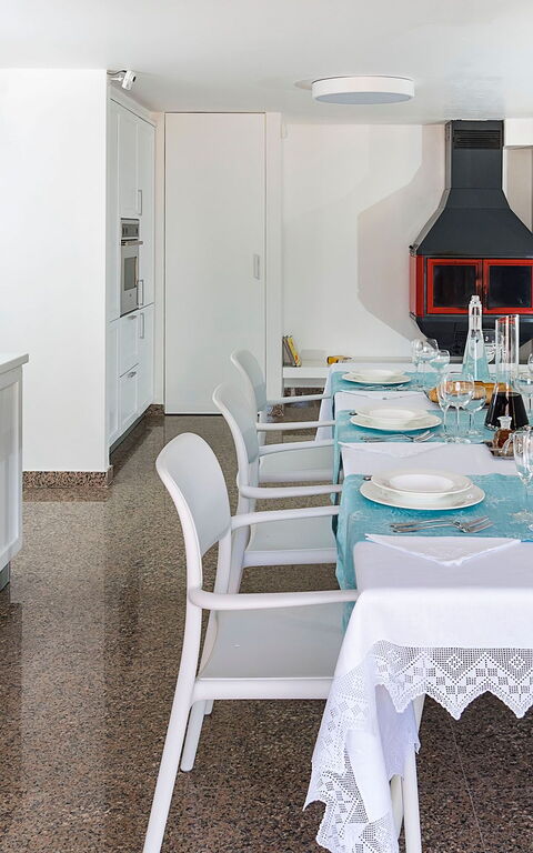 Villa Maya: Dining Room, Kitchen