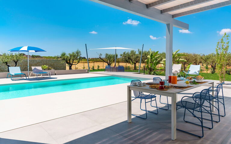 Villa Mia: Balcony / Terrace / Patio, Outdoor