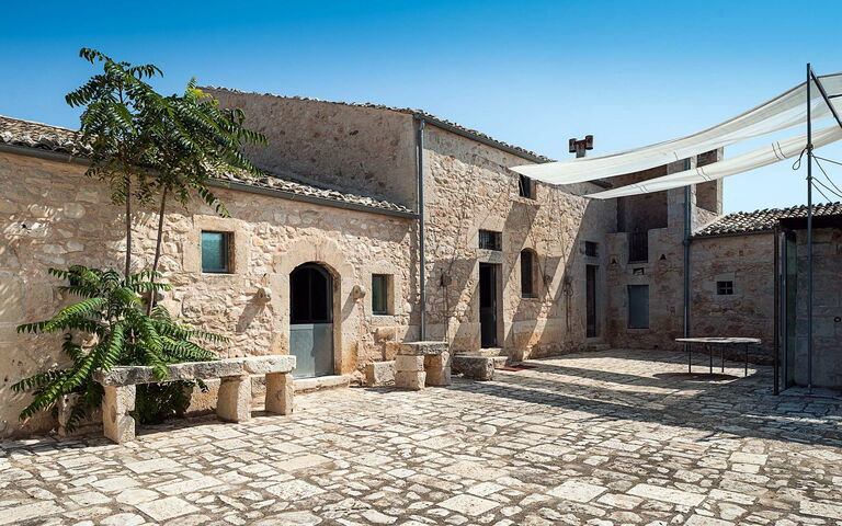 Villa Edicole: Building Exterior, Outdoor