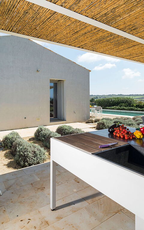 Villa Hybla: Balcony / Terrace / Patio, Outdoor