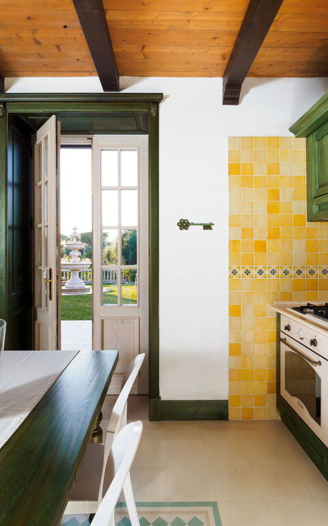 Villa Girasole: Kitchen