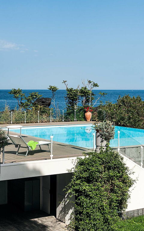 Galatea: Outdoor, Pool