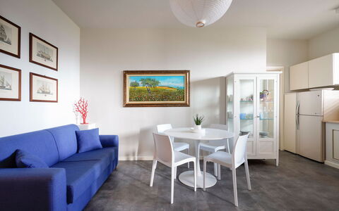 Accommodation Corallo: Dining Room, Living Room