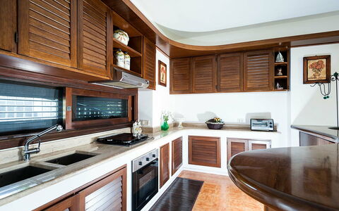 Accommodation Lampara: Dining Room, Kitchen, Living Room