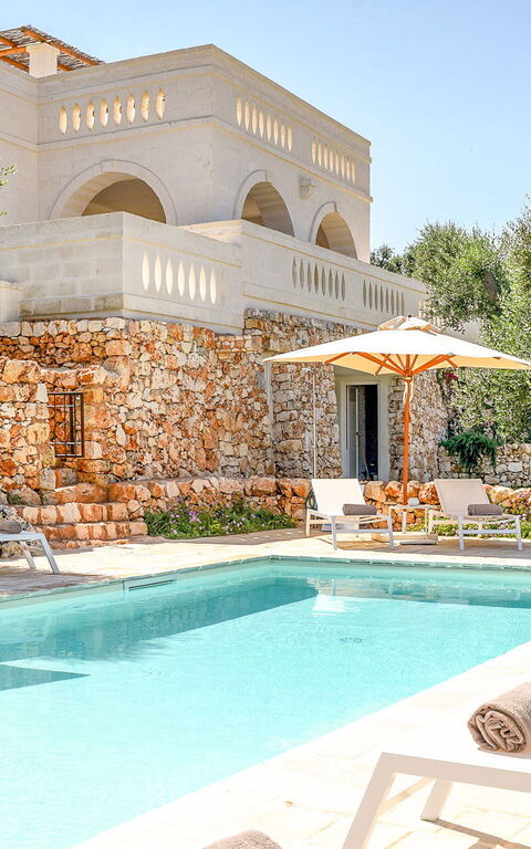 La Residenza - Corte Dei Messapi: Building Exterior, Outdoor, Pool