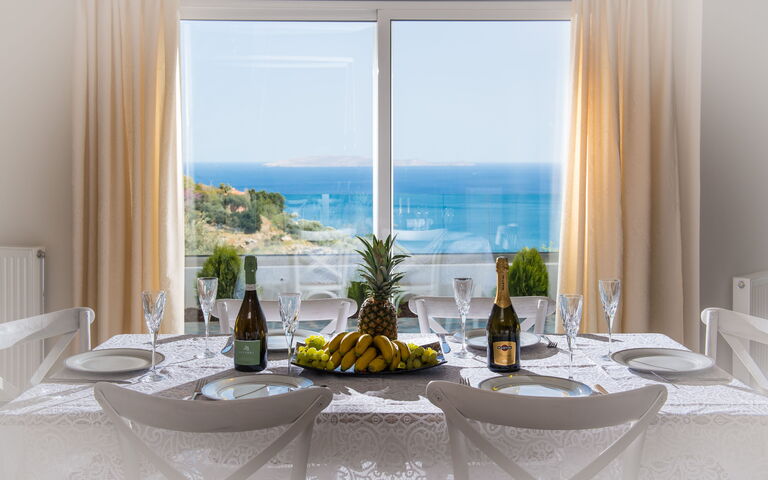 Villa Artemis: Dining Room, Scenic View