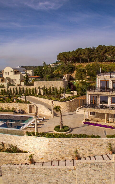 Villa Bella Mare: Building Exterior, Garden, Pool