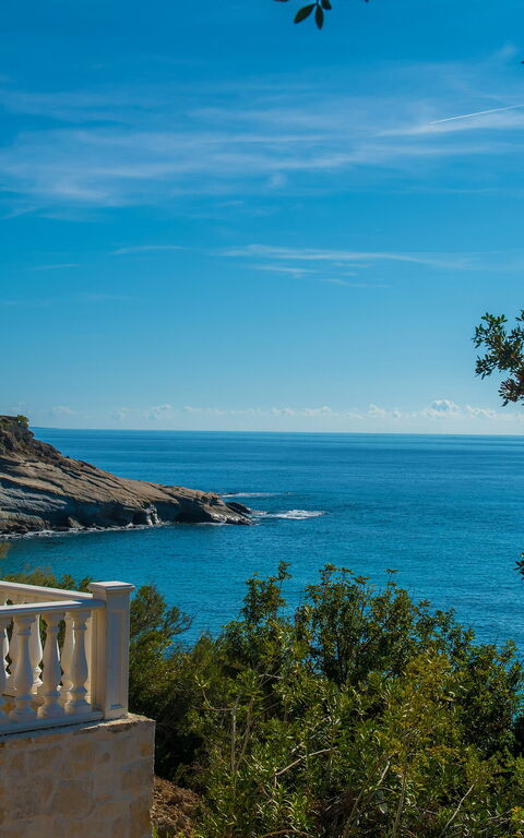 Villa Kalliste: Balcony / Terrace / Patio, Scenic View