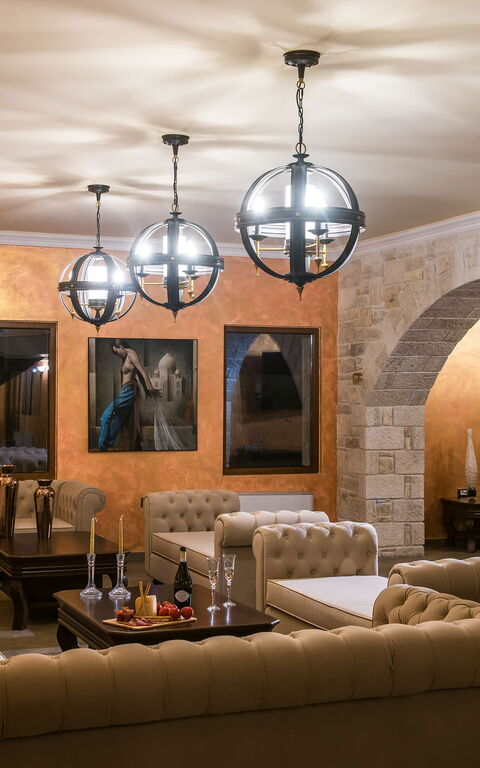 Villa Kalliste: Living Room