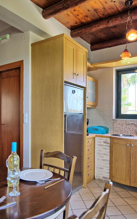 Villa Myrtia: Dining Room, Kitchen