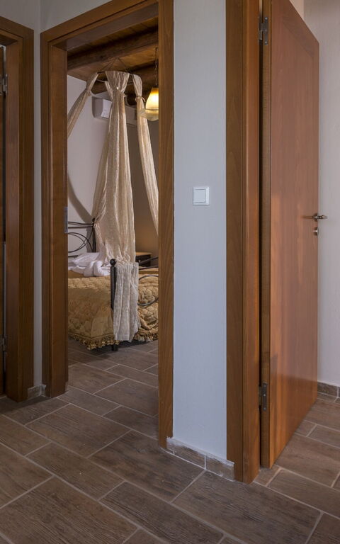 Villa Myrtia: Other Room