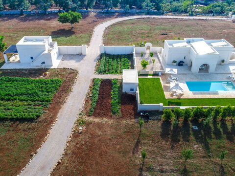 Corte Dei Messapi Sleeps 24