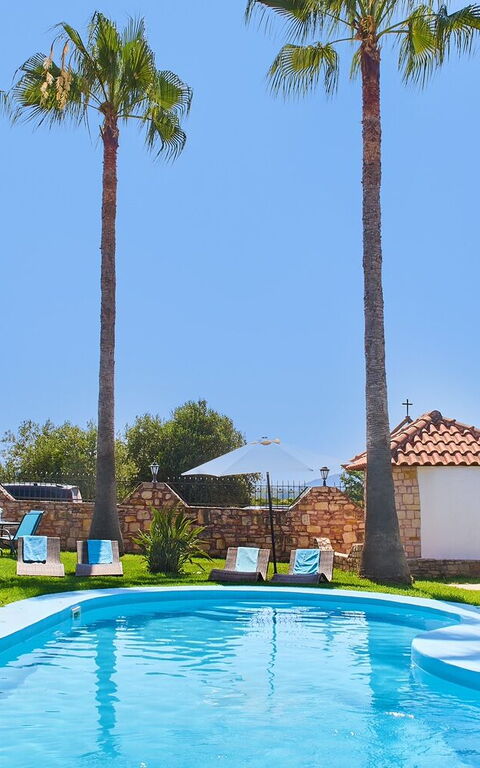 Villa Milon: Garden, Pool