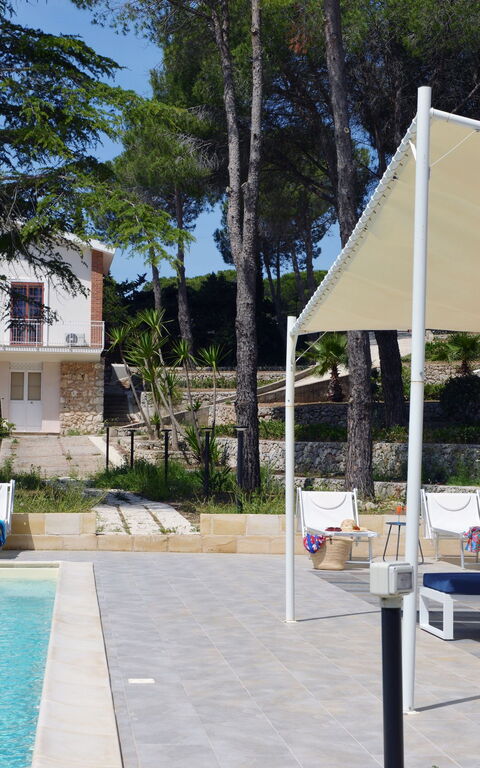 Villa Pica: Outdoor, Pool, Summer