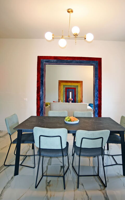 Villa Pica: Dining Room, Kitchen