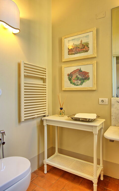 Casa Lionardo: Bathroom