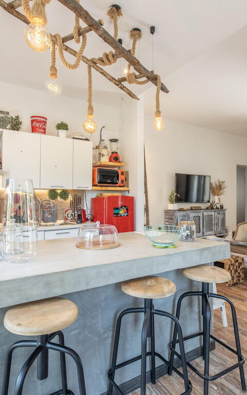 Villa Natura: Dining Room, Kitchen, Living Room