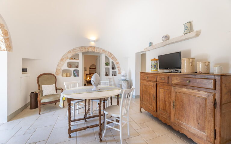 Tenuta Minnea: Dining Room, Living Room, Main Entrance
