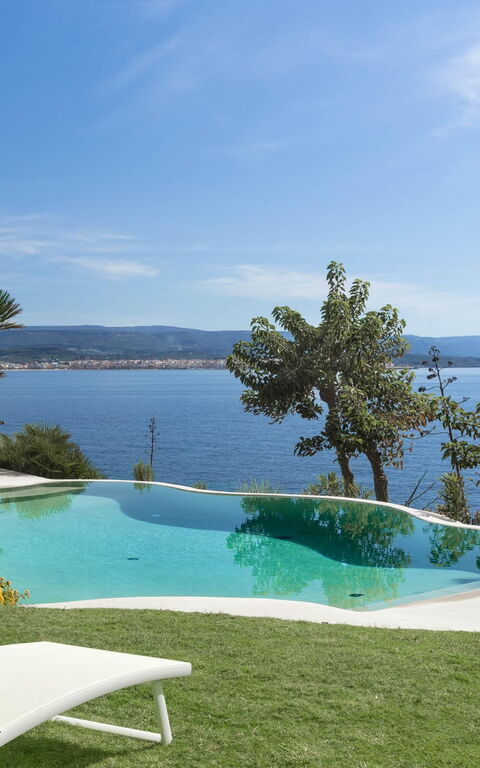 Villa Vera: Garden, Pool, Scenic View