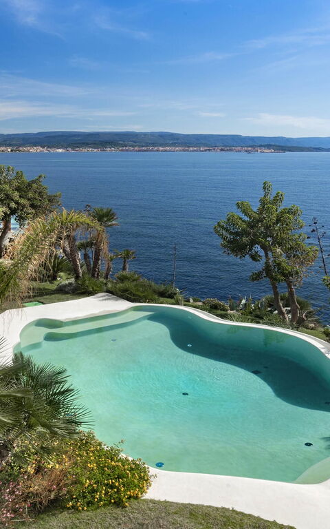 Villa Vera: Balcony / Terrace / Patio, Garden, Pool, Scenic View