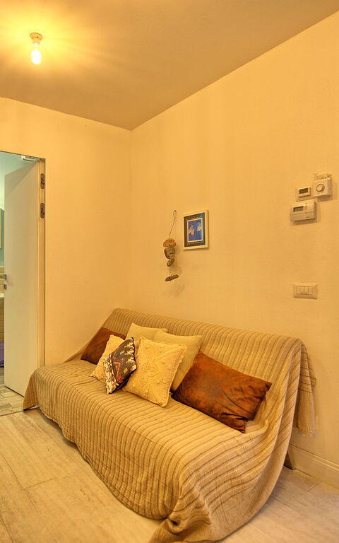 Casa Riva: Living Room