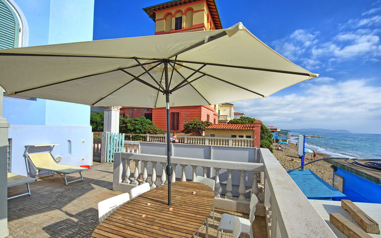 Casa Riva: Balcony / Terrace / Patio, Outdoor
