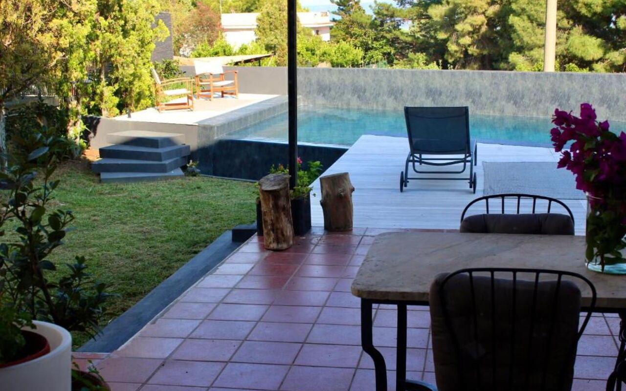 Tre Donne: Outdoor