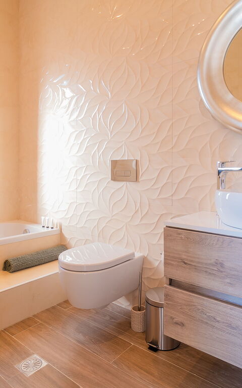 Villa Olivum: Bathroom