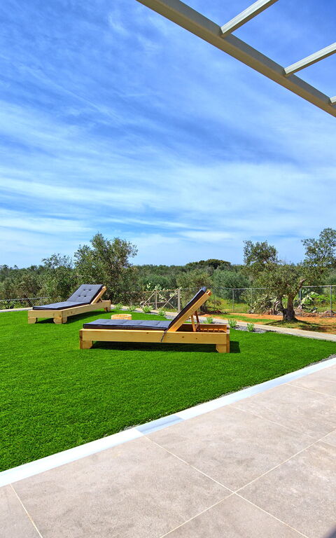 Villa Olivum: Outdoor, Pool