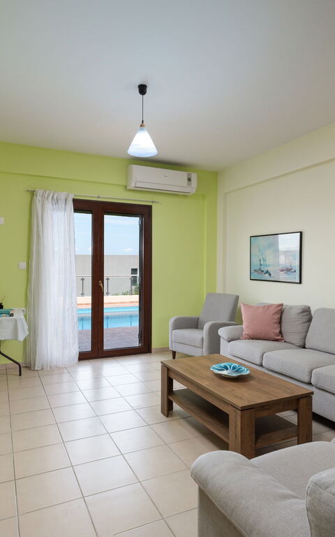 Villa Flora: Living Room