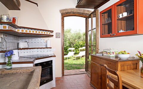 Accommodation Capanna: Dining Room, Kitchen