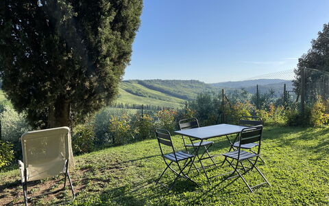 Accommodation Carro: Garden, Outdoor, Scenic View