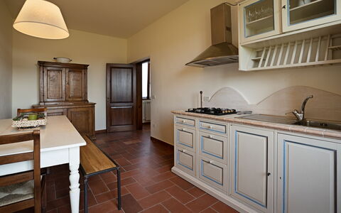 Accommodation Villa: Kitchen