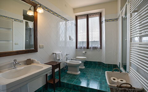 Accommodation Villa: Bathroom