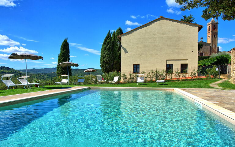 Montauto: Building Exterior, Garden, Pool