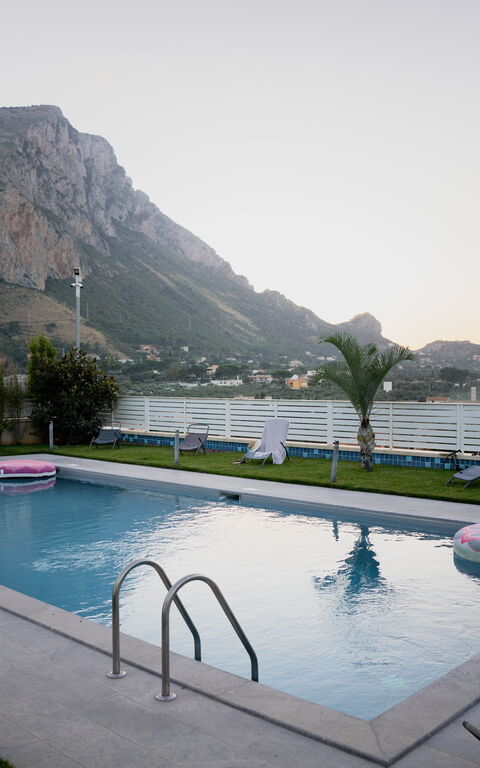 Villa Vincenzo: Garden, Pool, Scenic View