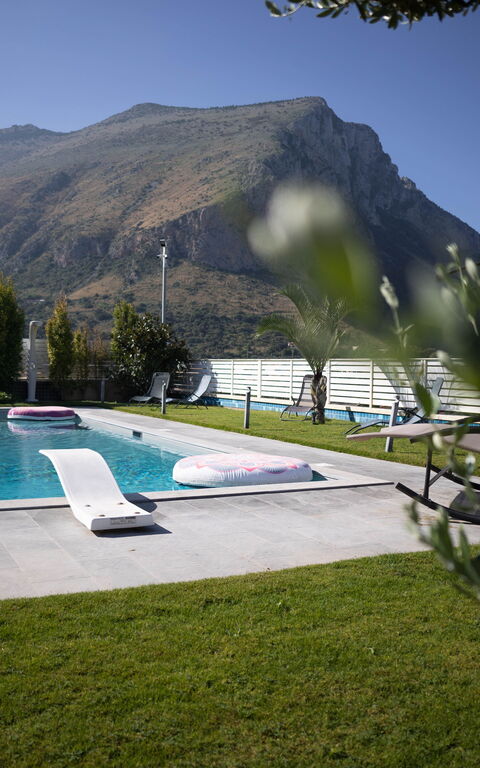 Villa Vincenzo: Garden, Pool, Scenic View