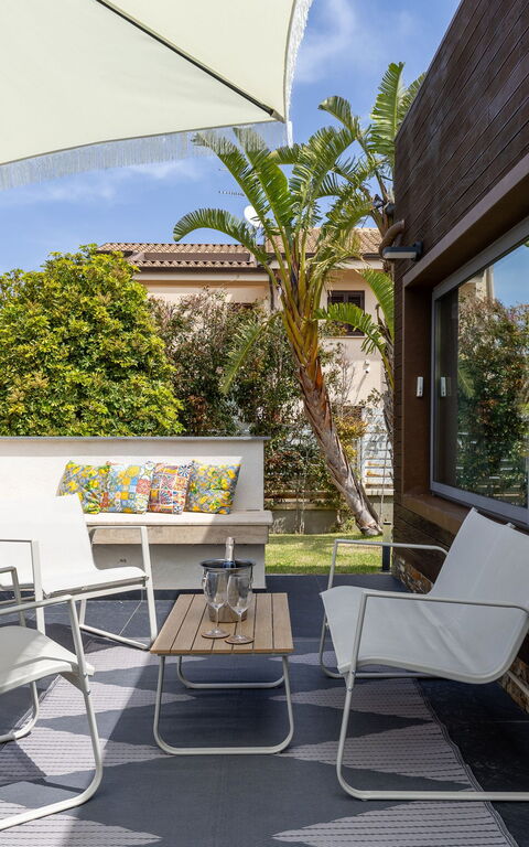 Villa Vincenzo: Building Exterior, Outdoor