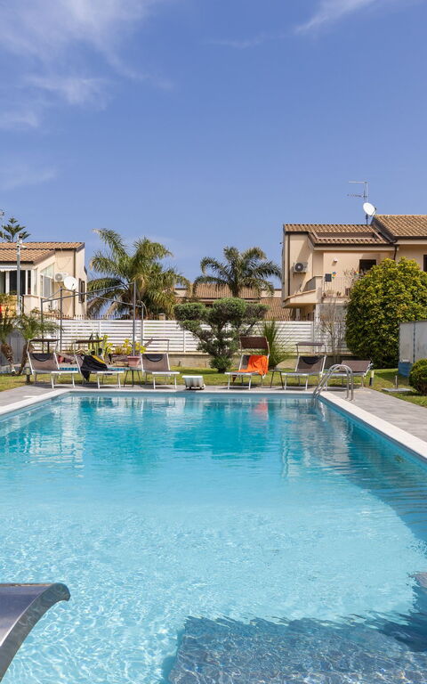 Villa Vincenzo: Building Exterior, Outdoor, Pool