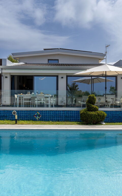 Villa Vincenzo: Building Exterior, Outdoor, Pool