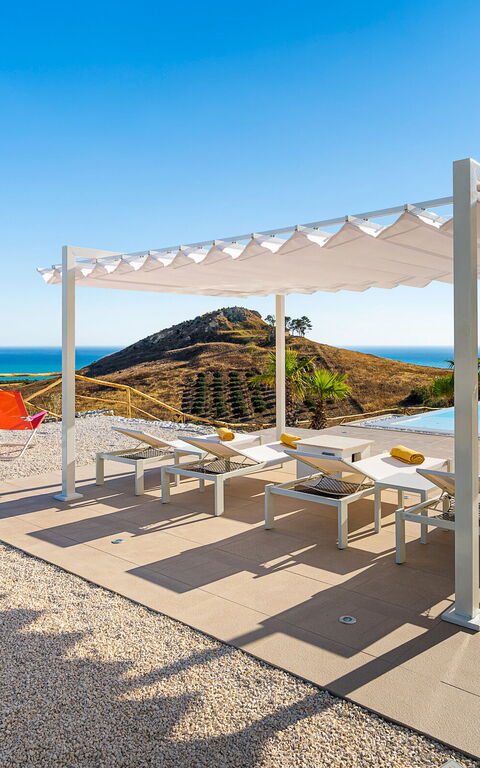 Villa Domizia: Garden, Pool, Scenic View