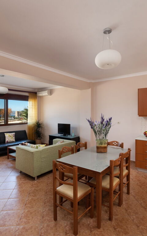 Villa Halepi: Kitchen, Living Room