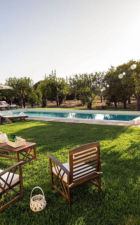 Don Salvatore: Building Exterior, Garden, Pool