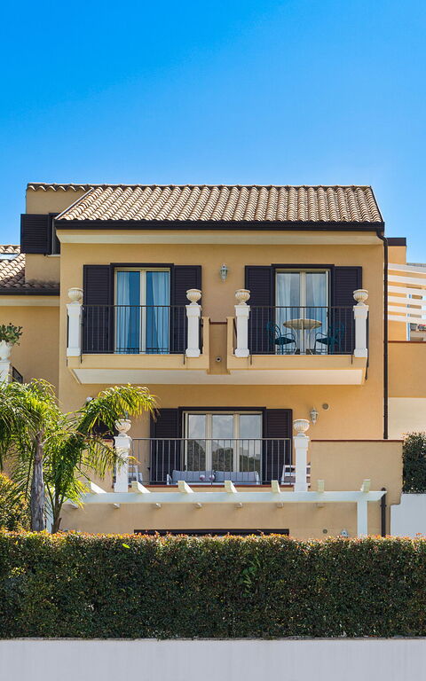 Villa Giutitta: Building Exterior