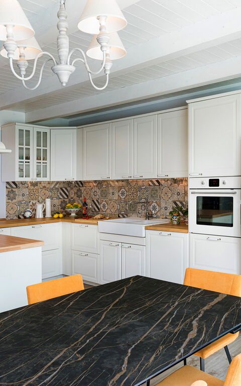 Villa Giutitta: Dining Room, Kitchen