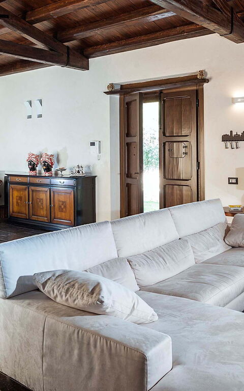 Corte Moscata: Dining Room, Living Room