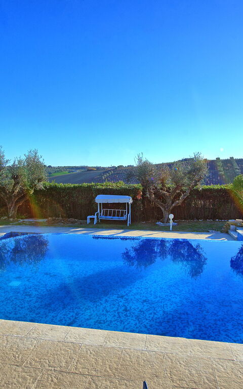 Villa Vittoria: Outdoor, Pool